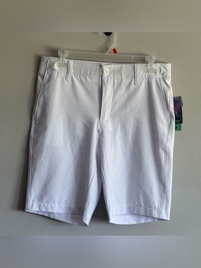 Reel Legends Women’s Performance Golf Shorts - White- Size 6